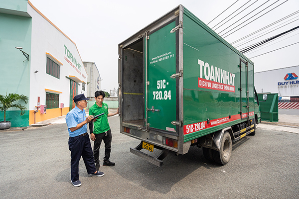 Hình ảnh công ty Toàn Nhất Logistic - Toàn Nhất Logistics - Công Ty CP Toàn Nhất Logistics